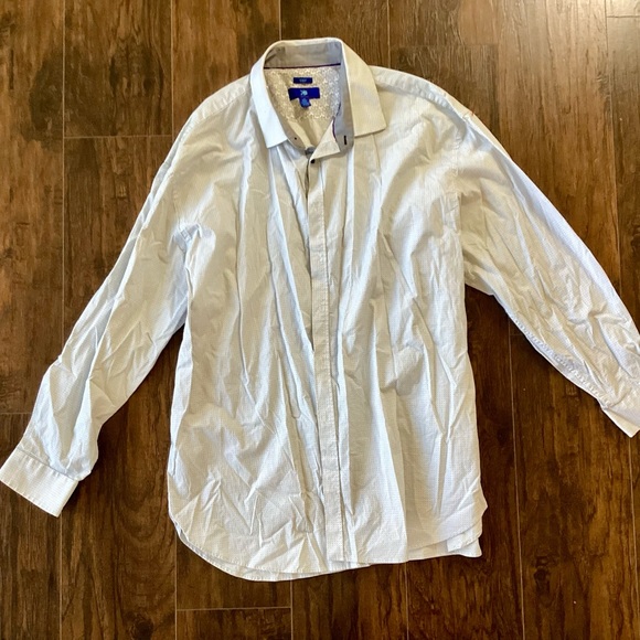 NWOT Egara Button Down - Picture 2 of 5